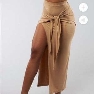 ISO odyssey skirt in color tan lines
